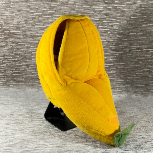 Little Monkey Lost Hand Puppet Banana 11" - Picture 5 of 7